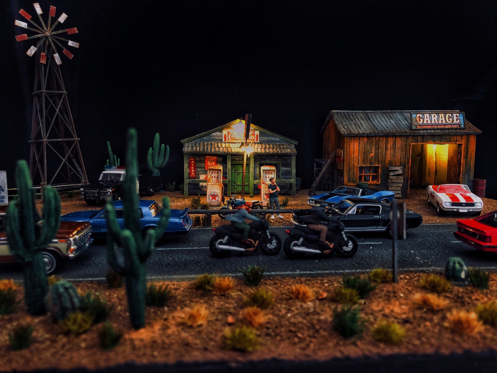 1/64 Scale Route 66 Diorama, Suitable for 1:64 Die-cast scale model cars, classic Route 66 Decor old windmill, Coca Cola, Gas station, Western style, Cactus. welcome Route 66..