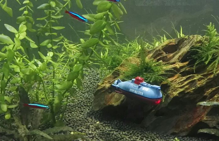 Best Water Toy, Aquarium & Pool Toy, RC Submarine Toy--(aldi sand pit, best swim toys, fish tank fish).