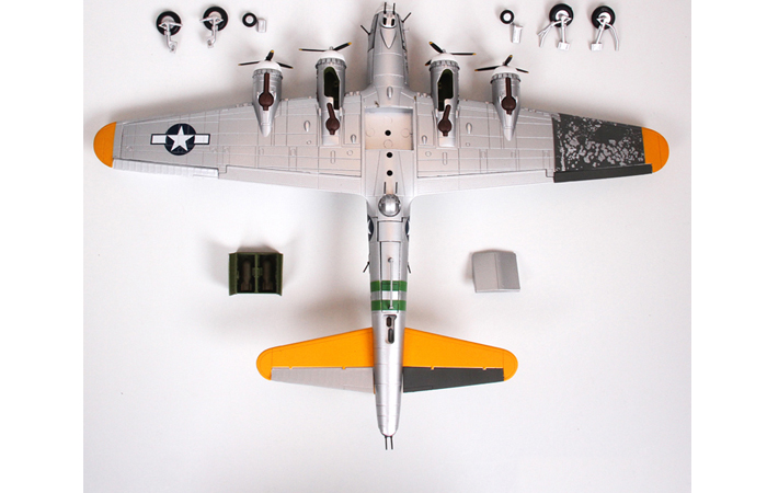 1/72 Scale Model WWII Bomber, USA B17 Flying Fortress Zinc Alloy Diecast Model.