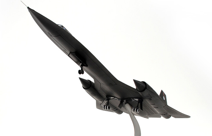 1/72 Scale Modern Military Aircraft Model, US SR-71A Blackbird Reconnaissance Plane Diecast Model.