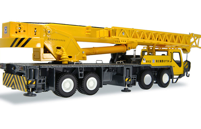1/50 Scale Model XCMG QY70K Full Hydraulic Truck Crane Diecast Model, Zinc Alloy Model Toy.