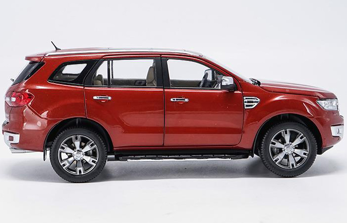 1:18 Scale Ford Everest Diecast Model Car, Gifts, toys, collectibles, Display, Static Model, Zinc Alloy Model.