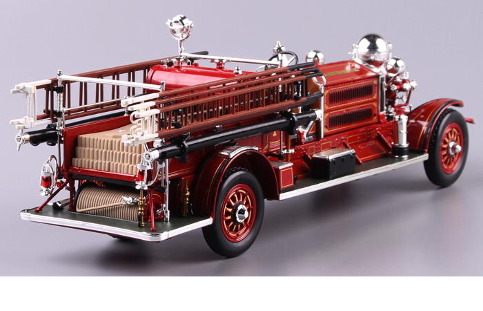 1/24 Scale Truck Diecast Model Lucky-Diecast 20108, 1925 AHRENS-FOX N-S-4 FIRE TRUCK.