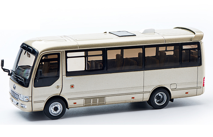 1/32 Scale Model YuTong Business Vehicle T7 Original Diecast Model Bus, Metal Scale Model Car,  Gifts, Toys, Collectibles, Display Model, Static Model.