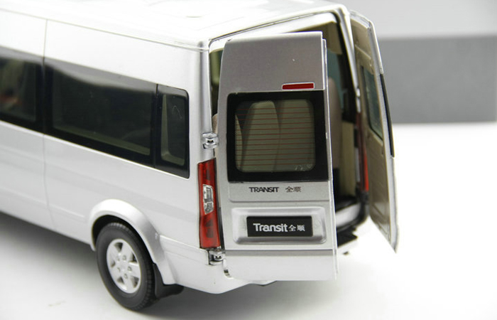 1/18 Scale Ford Transit Van Original Diecast Model, Gifts, toys, collectibles, Display Model, Static Model, Ford Transit Connect Wagon.