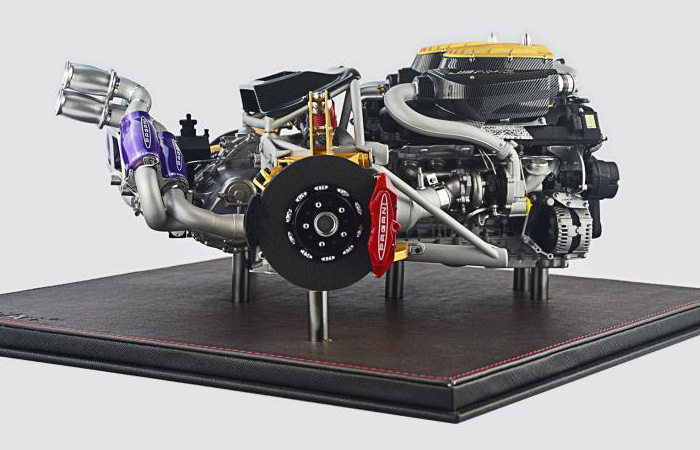 Fronti-Art Pagani Huayra Engine Display Diecast 1/6 Scale Model.