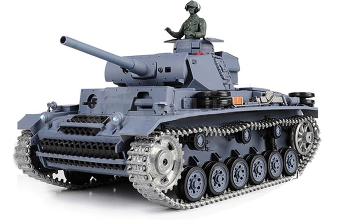 HENG-LONG Toys 3848 RC Scale Model Tank, World War II German Panzer III (Panzerkampfwagen III) Remote Control Tank.