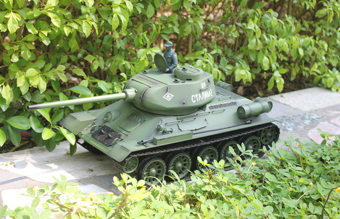 HENG-LONG Toys RC Tank 3909, World War II Soviet Union Russia T-34 Tank 1/16 Scale Model Tank, Airsoft tank, military vehicles, radio control battle tank.