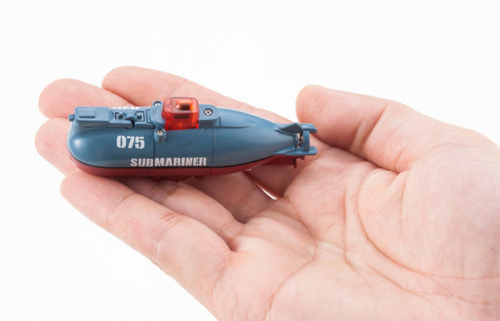 Micro-Submarine, Ultra small RC Submarine Toy, Mini Remote Control Submarine..