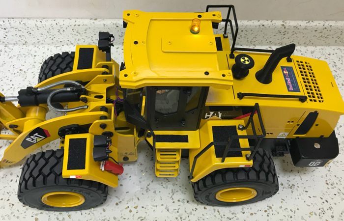 1/14 Scale Full Metal RC Hydraulic Loader, (high lift wheel loader for sale, liebherr 576 rc loader, remote control tractor trailer for adults).