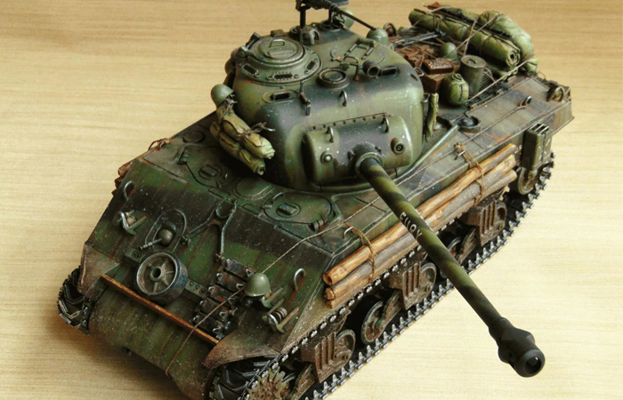 HENG-LONG Remote Control Scale Model Tank 3898 US M4A3 Sherman FURY RC Tank.
