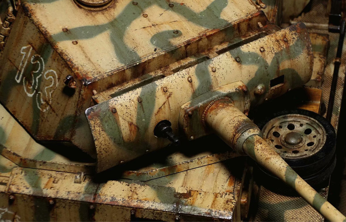 Mato Toys 1223 Full Metal Remote Control Tank, 1/16 Scale  Model Alloy Panzer III Tank.