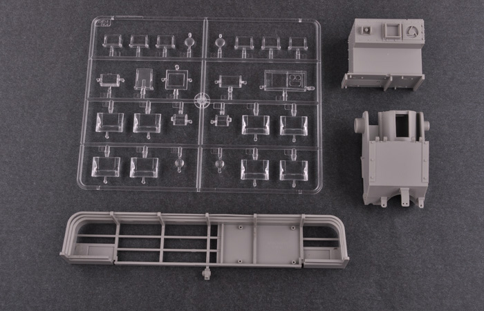 1/16 Scale Model Kit, US M1A1 AIM MBT, TRUMPETER 00926 Plastic Model Kit.