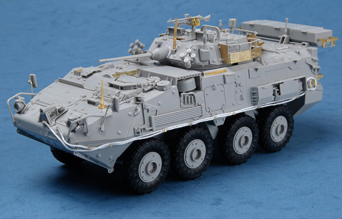 TRUMPETER Plastic Model Kit 01519, Canada LAV-III 8x8 wheeled armoured vehicle Plastic Model Kit Scale Model, Static Armor Model