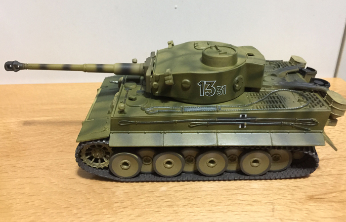 Targa Maniac Collection 1/48 Scale Model World War II German Tiger I Tank.