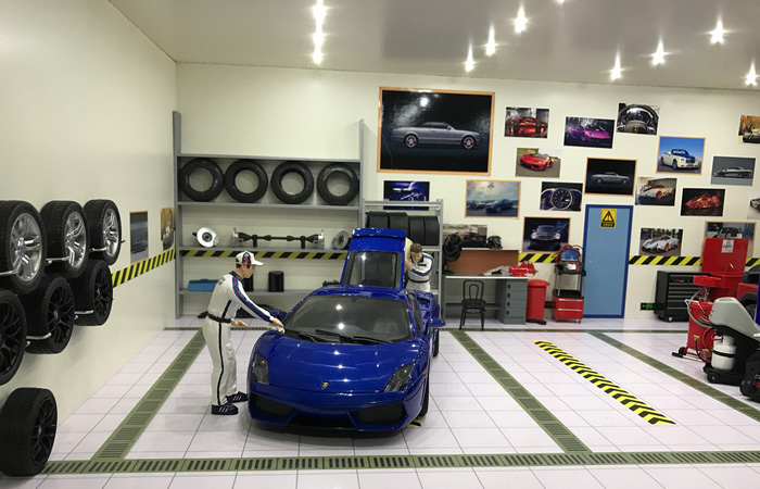 1/18 Scale Car Repair Shop Scenes Diorama For Collect Your 1:18 Diecast Scale Model Cars.