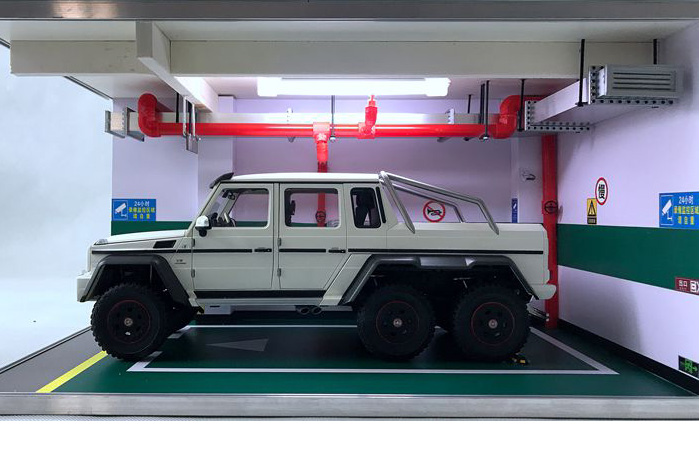 1/18 Diecast Scale Model Car Garage Parking Scenes Diorama, Single Parking Space.