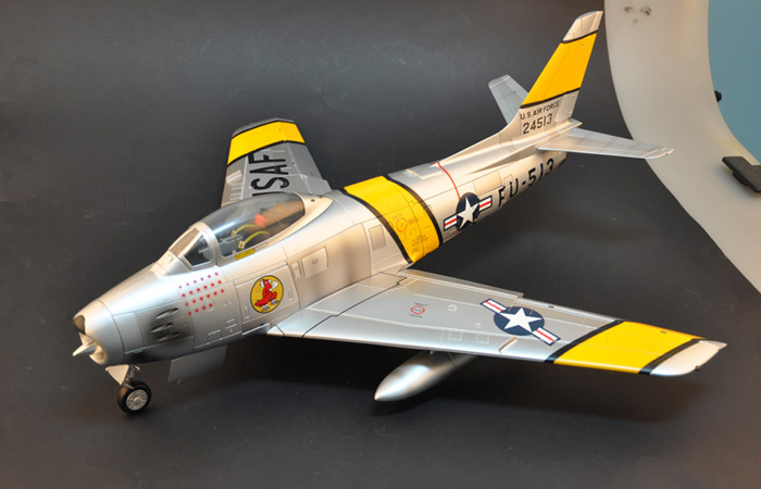 Merit Plastic Model kits JSI-60022, USAF 1/18 Scale Finished North-American F-86F-30 Sabre Jet fighter Static Model, Model airplane 