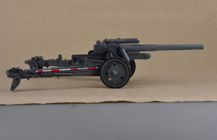 Merit Plastic Model kits 68603, 1/16 Scale Finished WWII German Weapon sFH 18 15cm Howitzer Static Model, World War II military model 