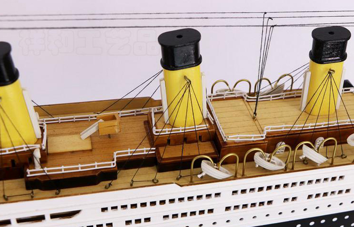 Wooden Titanic Cruise Ship Scale Model Boat, Collection, Gift, Display Ship Model.