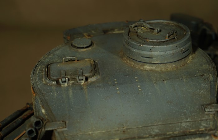 Tiger 1  RC Tank (diecast funeral cars, kyosho diecast, gas tank off road).