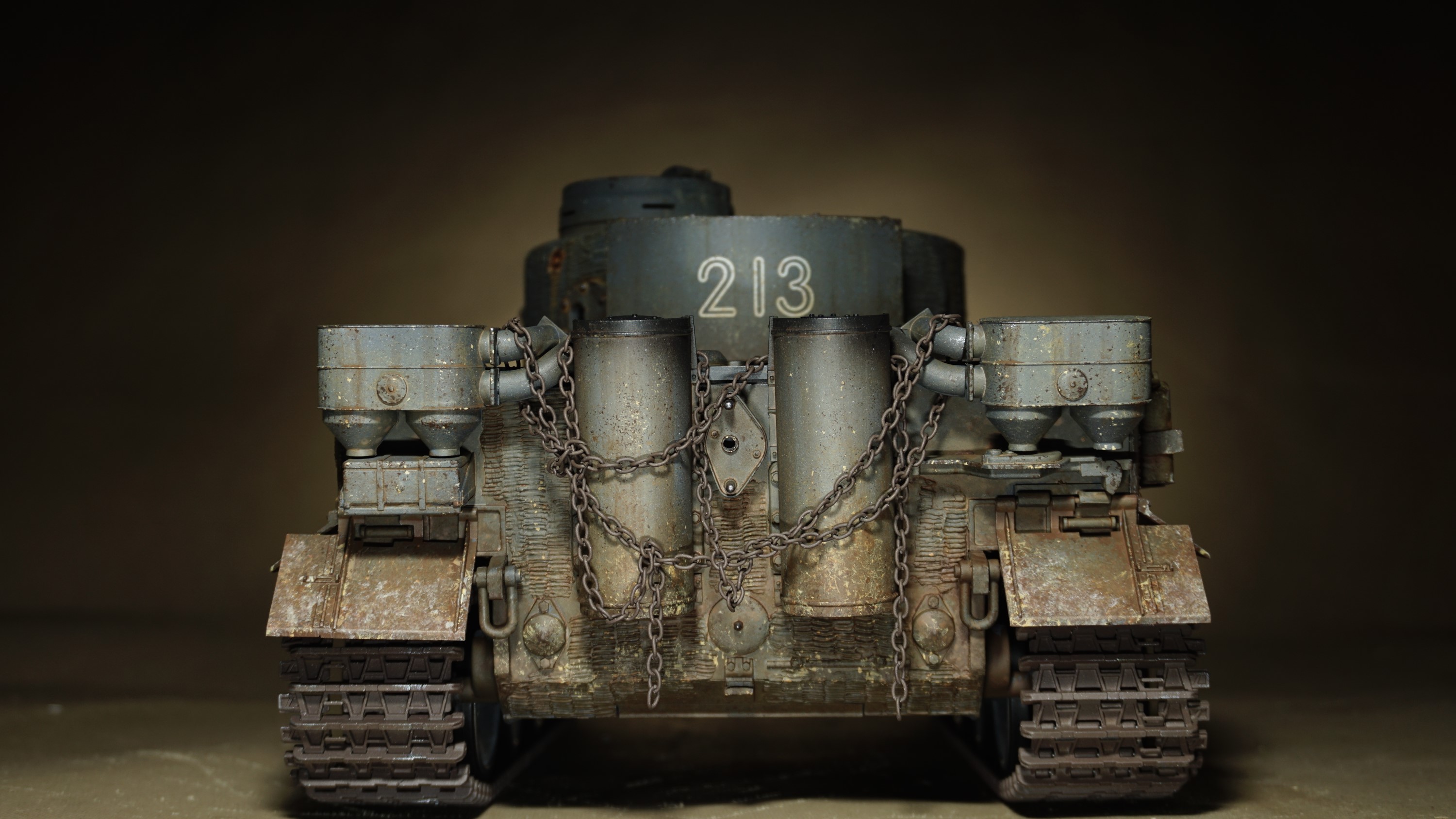 Tiger 1  RC Tank (heavy weapon atomic tank, flying fortress model kit, tank t 55 model).